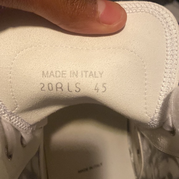 I just need the money I should have never bought these but only wore them 3x - Picture 3 of 3